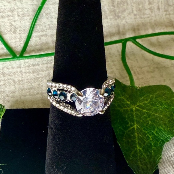 Stunning Hollow-Out CZ Ring w/Sapphire Blue & Clear Accents, Size 7 - Picture 1 of 9